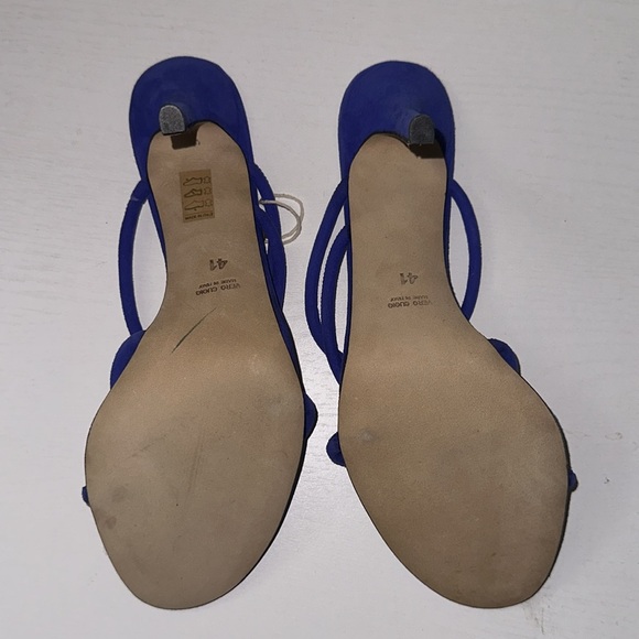 NWT! Royal Blue High Heels - Picture 6 of 8